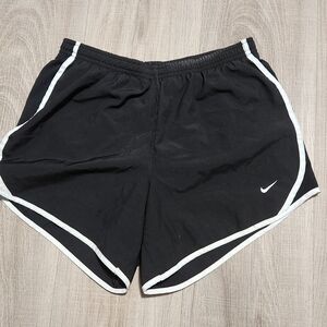 Nike Women's Dri-FIT Tempo Running Shorts - Black/White - Size XL